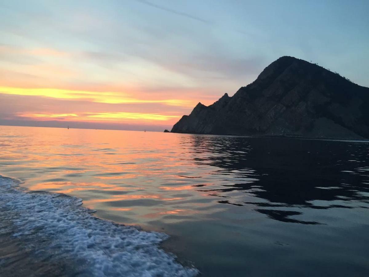 Tavernetta 109 Terrazza Tra Le 5 Terre E Portofino Deiva Marina Kültér fotó